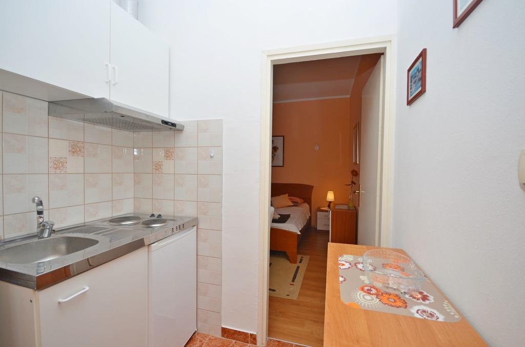 Apartments And Room Zinka Vodice Zewnętrze zdjęcie